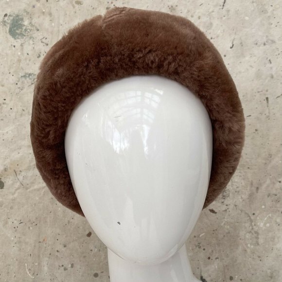 Vintage Shearling Hat - Picture 6 of 8